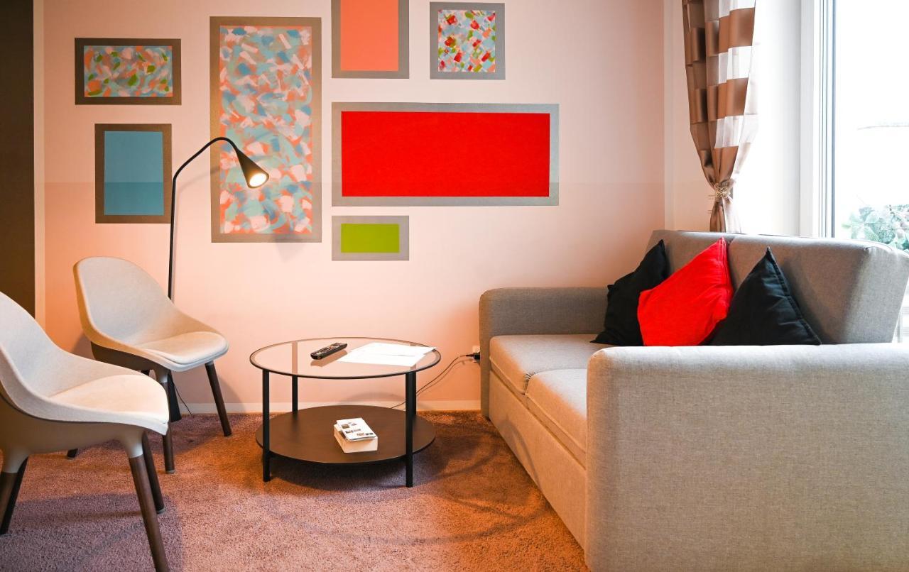 Modern Suite Schoenbrunn เวียนนา ภายนอก รูปภาพ