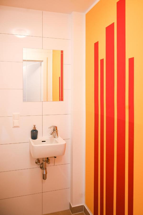 Modern Suite Schoenbrunn เวียนนา ภายนอก รูปภาพ