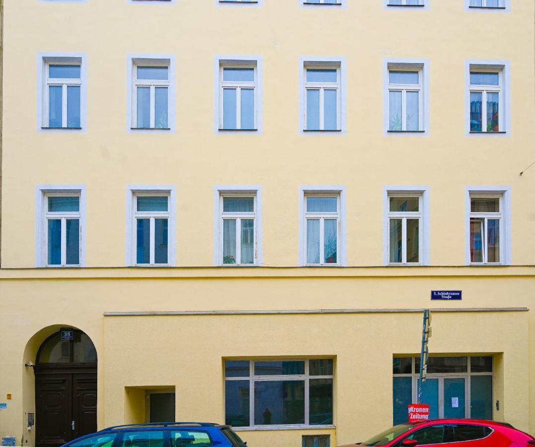 Modern Suite Schoenbrunn เวียนนา ภายนอก รูปภาพ
